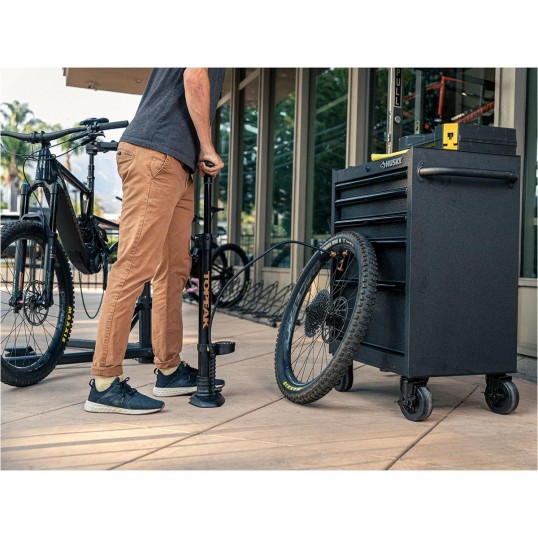 TOPEAK JoeBlow Tubi 2Stage floor pump | Помпа за велосипед TOPEAK JoeBlow Tubi 2Stage floor pump | Помпа за велосипед
