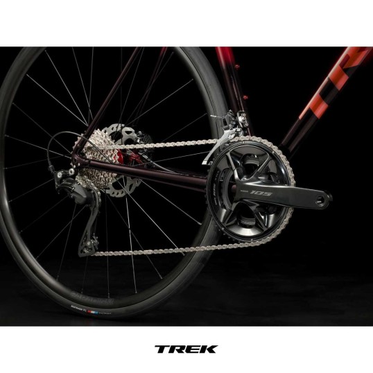 ТРЕК EMONDA ALR 5 Crimson to Dark Carmine Fade | Шосеен велосипед ТРЕК EMONDA ALR 5 Crimson to Dark Carmine Fade | Шосеен велосипед