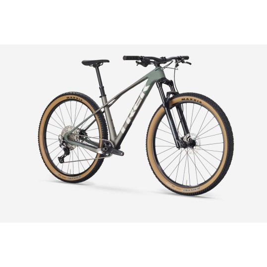 Карбонов Планински велосипед TREK PROCALIBER 9.5 Matte Keswick Green/Mercury 2026 Карбонов Планински велосипед TREK PROCALIBER 9.5 Matte Keswick Green/Mercury 2026