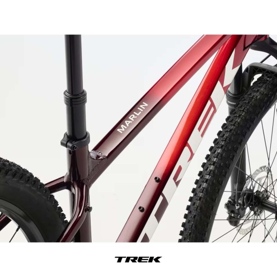 Планински велосипед TREK MARLIN 7 Fury Red/Lithium Grey Fade 2026 Планински велосипед TREK MARLIN 7 Fury Red/Lithium Grey Fade 2026