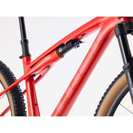 Карбонов Планински велосипед TREK SUPERCAL SL 9.7 GX AXS Lava 2026 Карбонов Планински велосипед TREK SUPERCAL SL 9.7 GX AXS Lava 2026