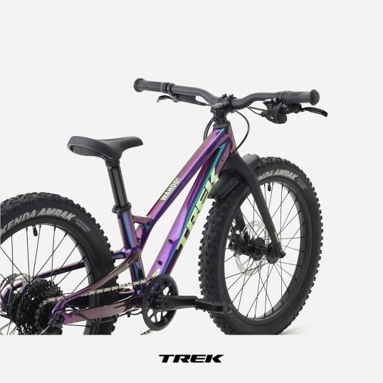 Детски велосипед TREK WAHOO 20 TRAIL Emerald Iris 20" 2026 (114-132cm) Детски велосипед TREK WAHOO 20 TRAIL Emerald Iris 20" 2026 (114-132cm)