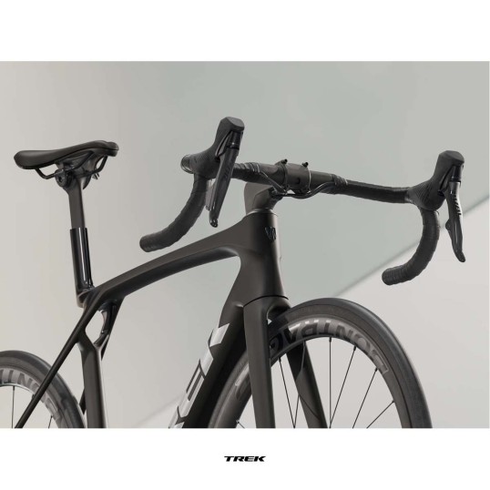 TREK Madone SL 6 AXS XS Matte Dark Web Шосеен велосипед TREK Madone SL 6 AXS XS Matte Dark Web Шосеен велосипед